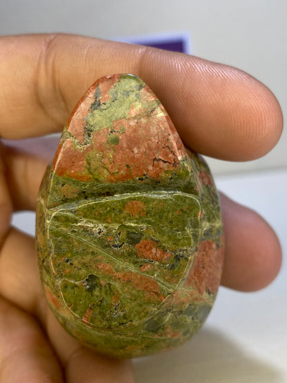 Unakite Alien Carving