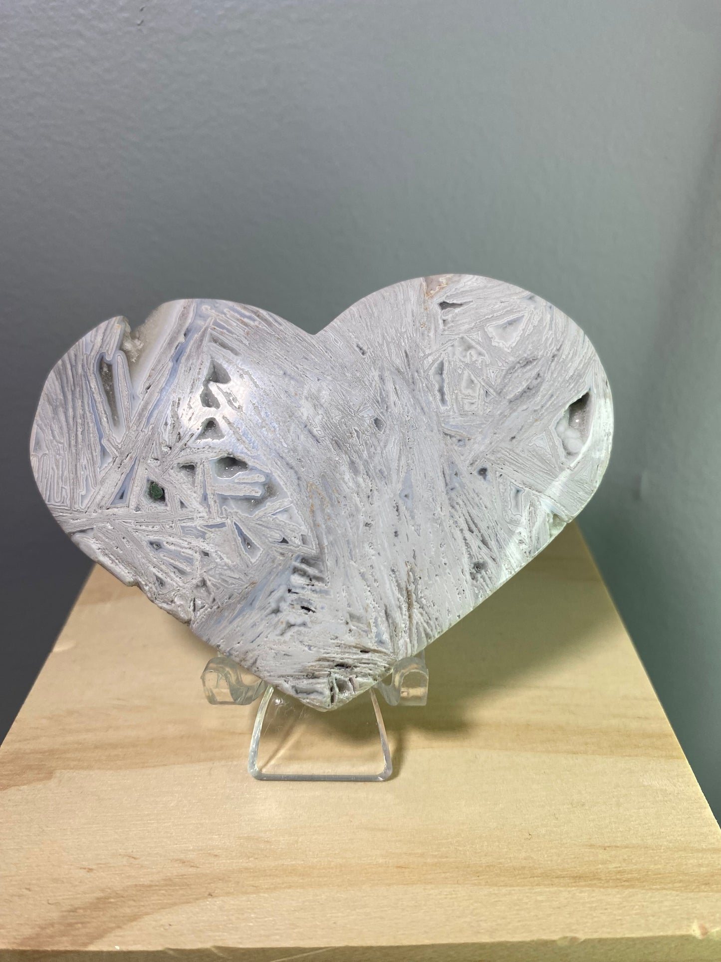 Crazy Lace Agate Heart Carving