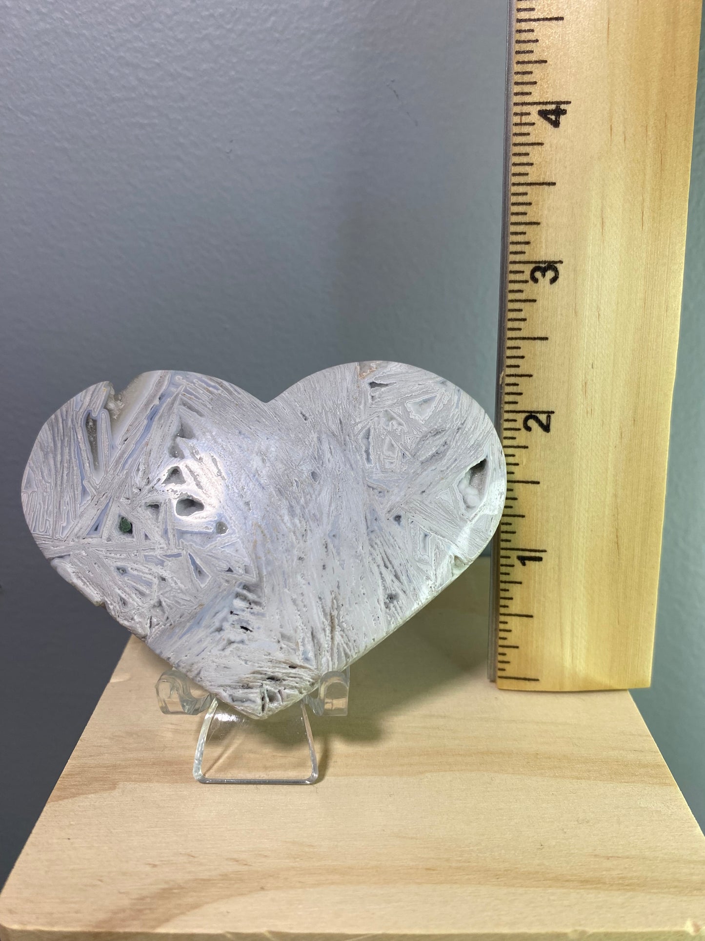 Crazy Lace Agate Heart Carving